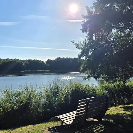 Apartmenthaus-usedom Fam Stopp Kajüte 1 Hunde Willkommen&ostsee Zum Greifen Nah Ostseebad Kölpinsee